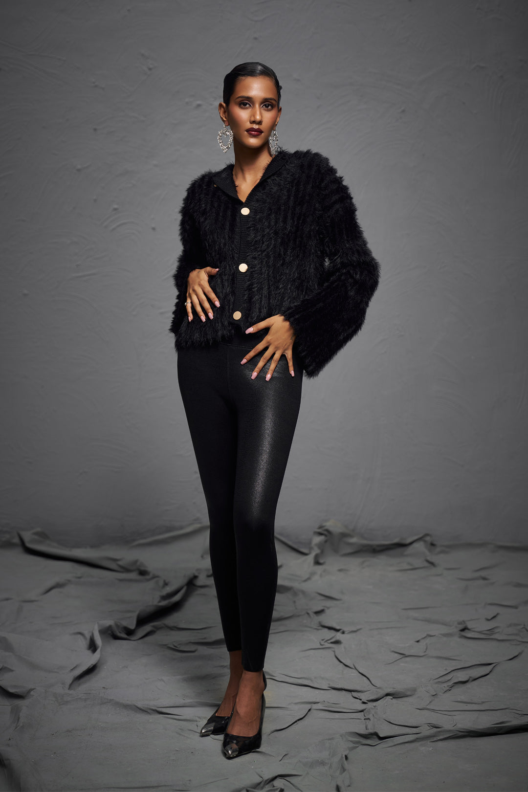 Black Luxury Fur Sweater Top Cardigan for Autumn & Winter Wear